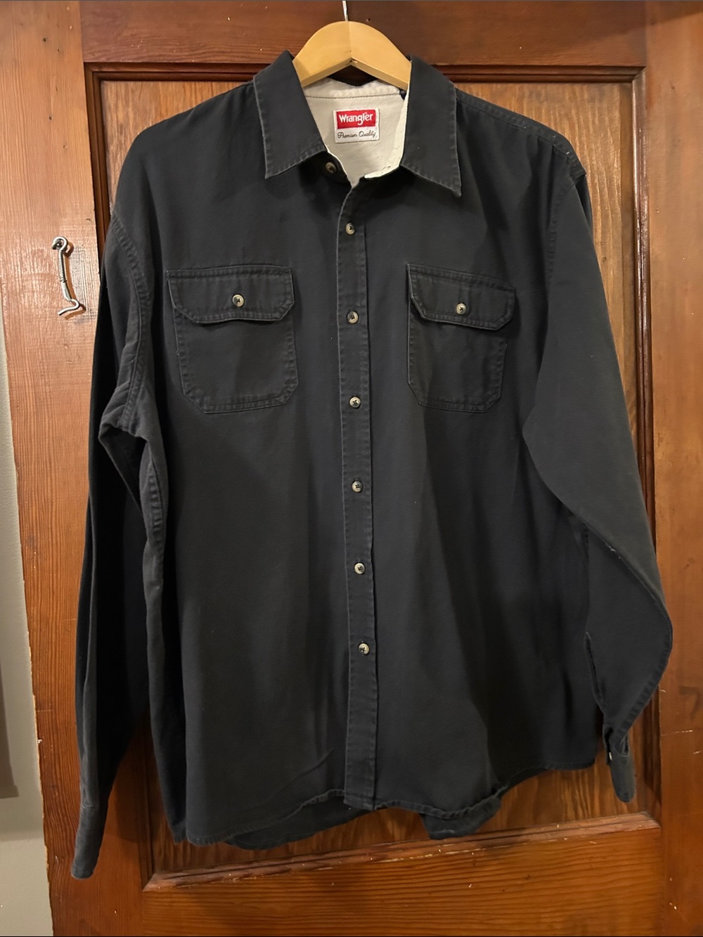Wrangler: Men's Black, Cotton , Long Sleeved Button-Down Shirt Size XL